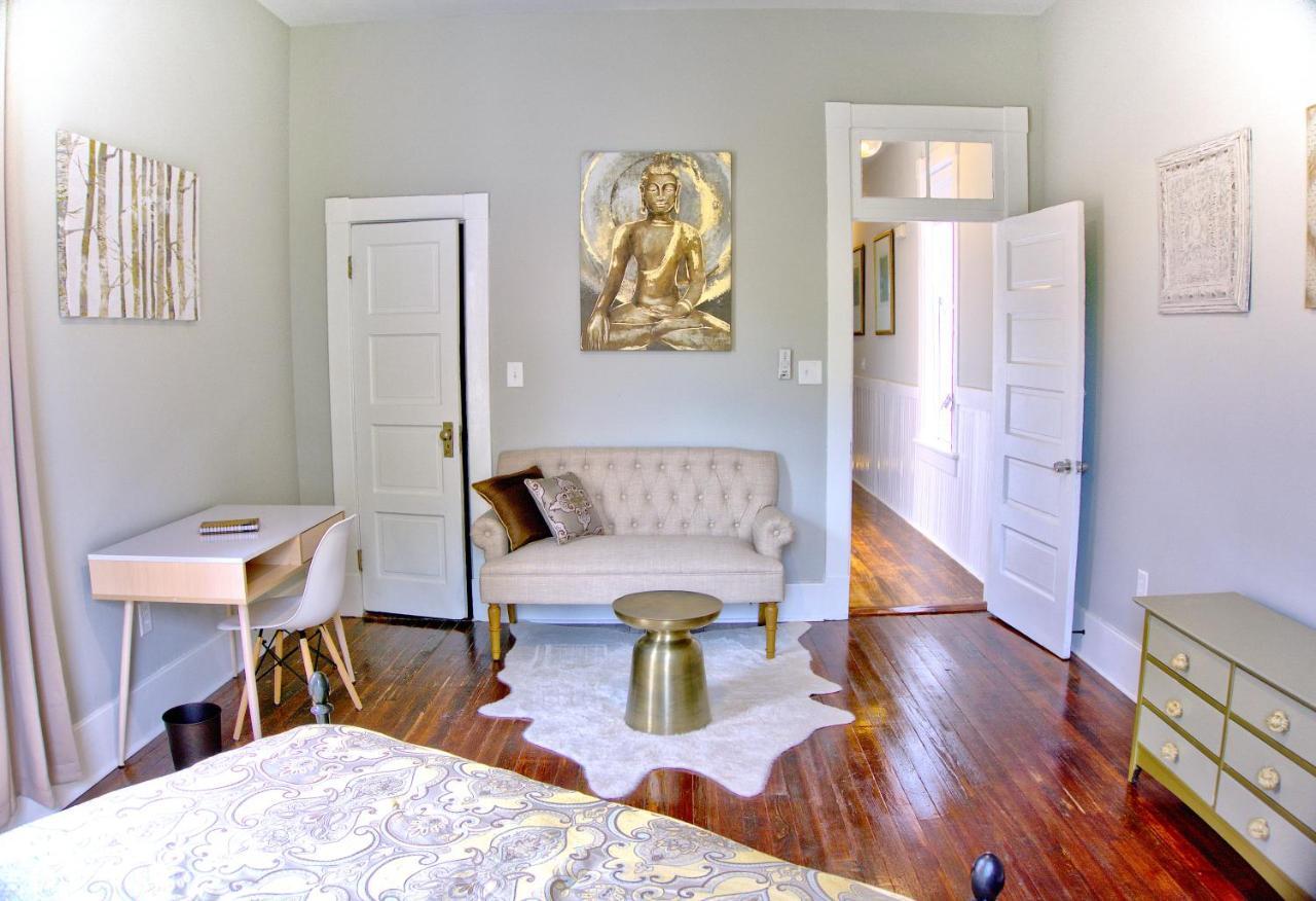 2 Bedroom Newly Renovated Townhome In Historic Savannah Kültér fotó