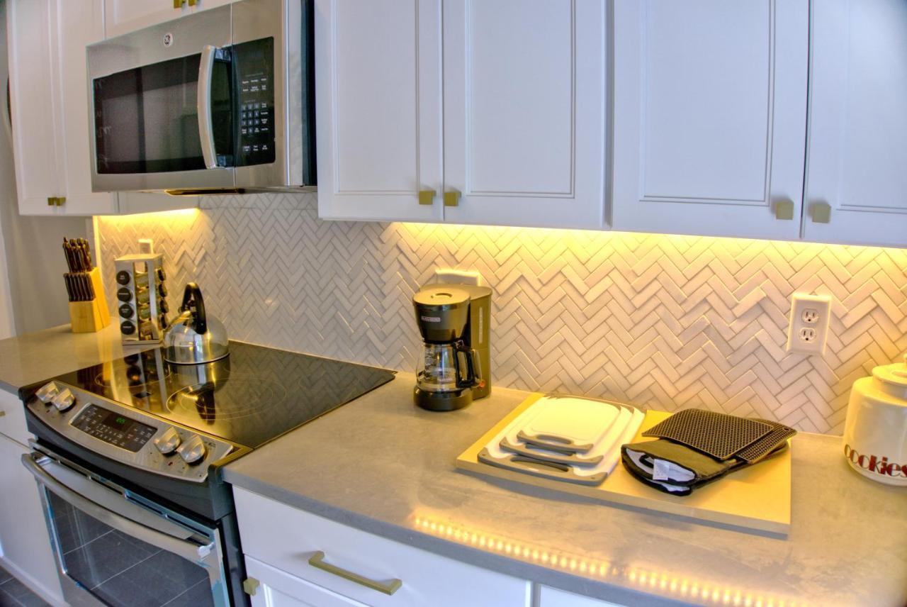 2 Bedroom Newly Renovated Townhome In Historic Savannah Kültér fotó